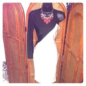 Black/white satin Dress.